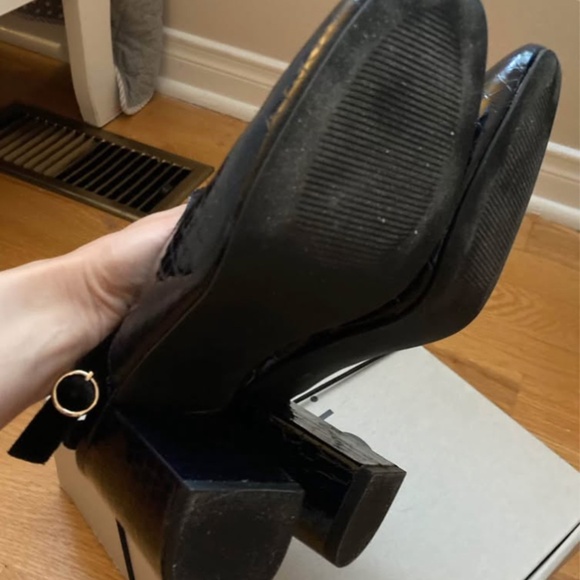 NWOT UO navy patent slingback heels - Picture 7 of 7